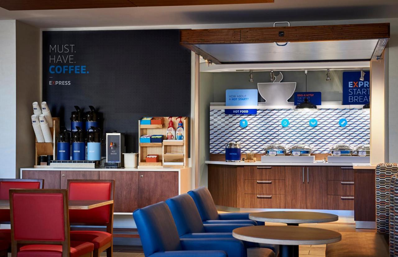 Holiday Inn Express - Oak Grove By Ihg Exteriör bild