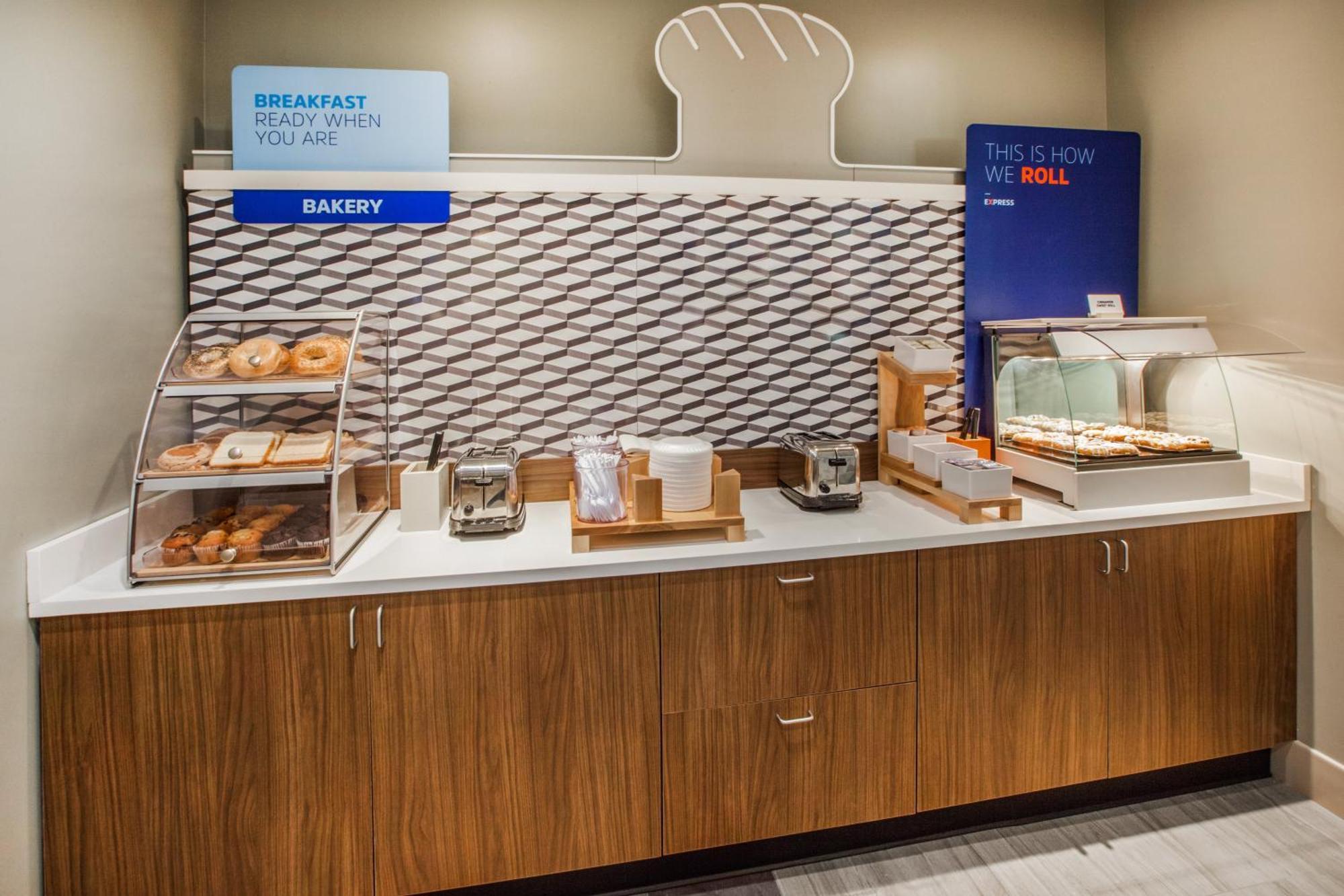 Holiday Inn Express - Oak Grove By Ihg Exteriör bild